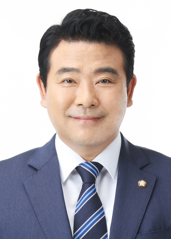 박정
