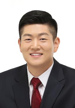김재섭